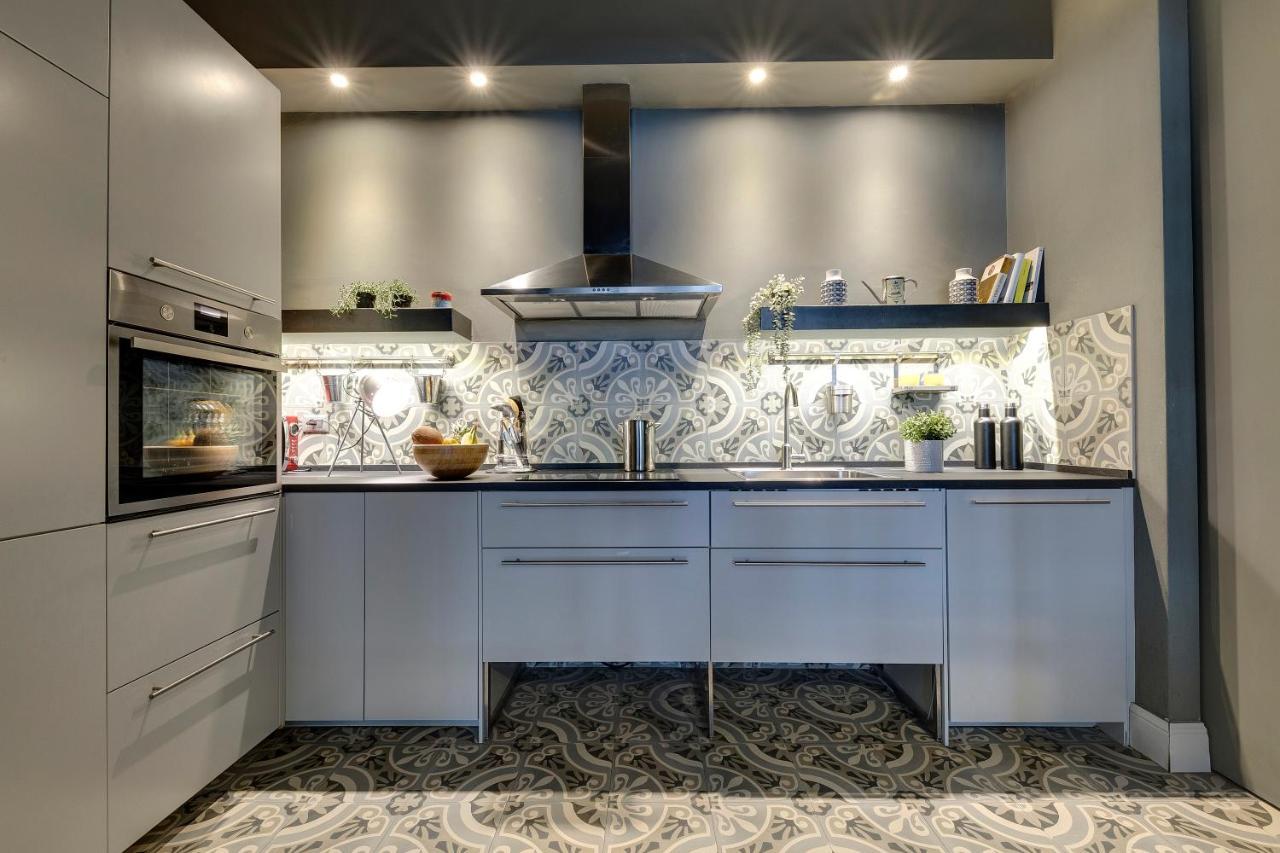 Frida Luxury Apartment By Mamo ฟลอเรนซ์ ภายนอก รูปภาพ